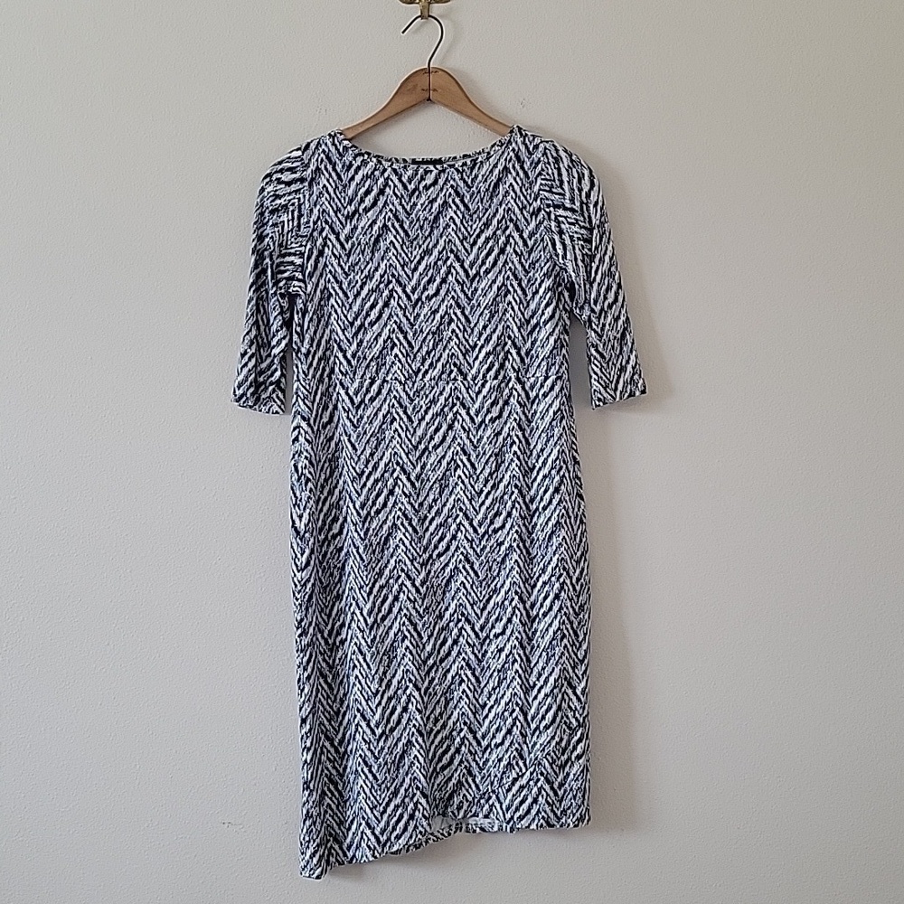 J Jill Wearever Abstract Chevron Print Asymmetrical‎ Hem Midi Dress Size XS